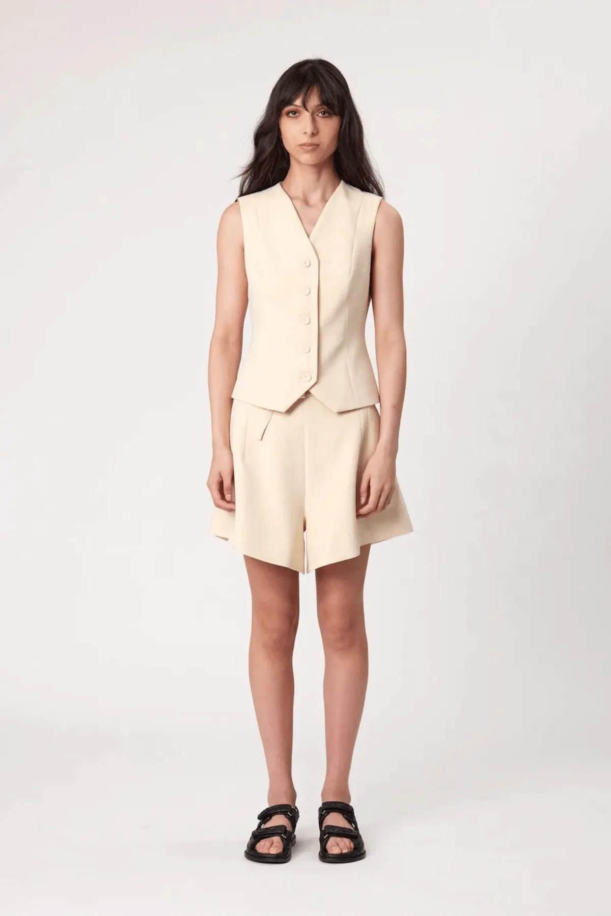 ARLO SHORTS BONE