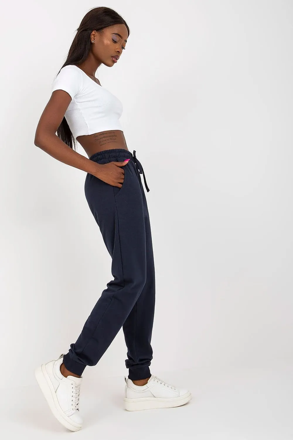 Chic High-Waisted Relaxed Fit Lounge Pants with Pockets and Adjustable Tie