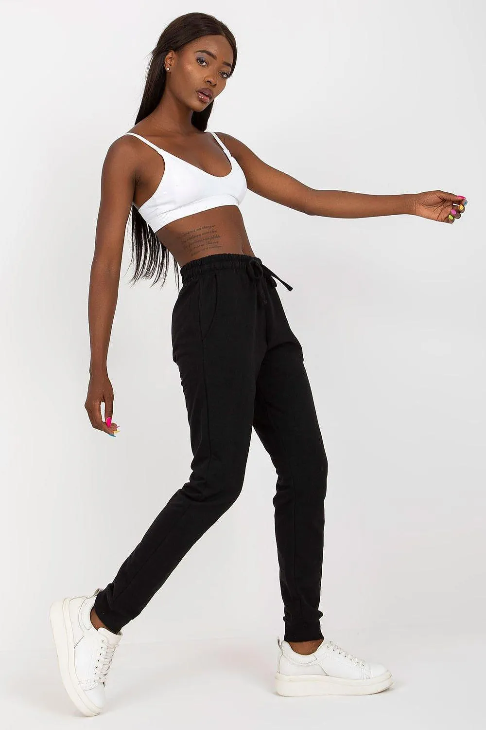 Chic High-Waisted Relaxed Fit Lounge Pants with Pockets and Adjustable Tie