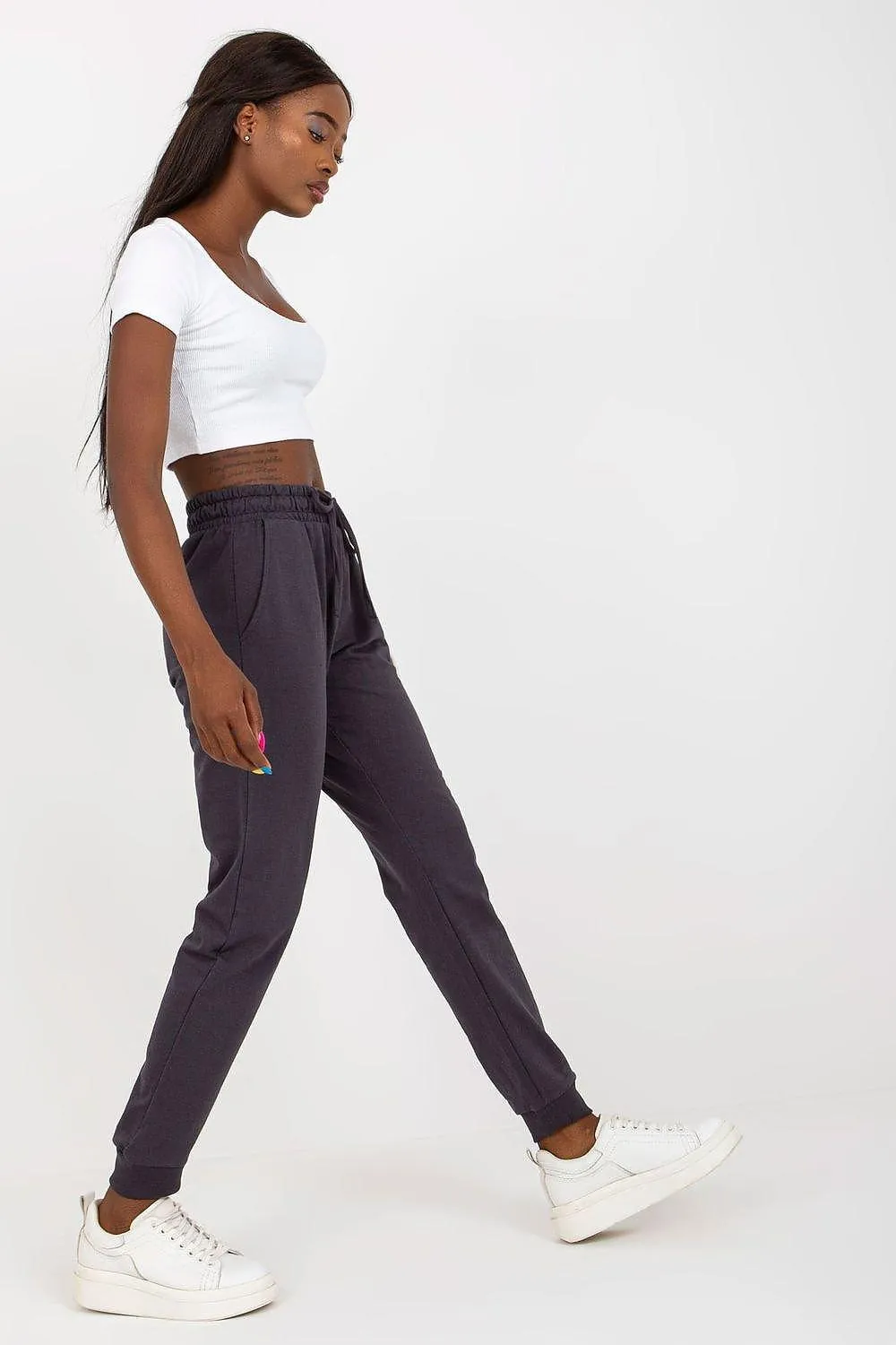Chic High-Waisted Relaxed Fit Lounge Pants with Pockets and Adjustable Tie