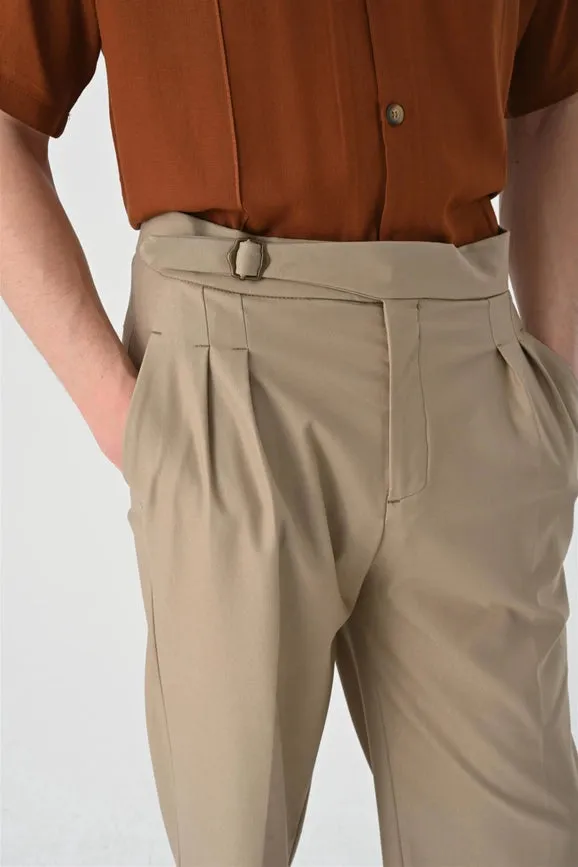 Men's Dark Beige High Waist Buckle Detail Pleated Trousers